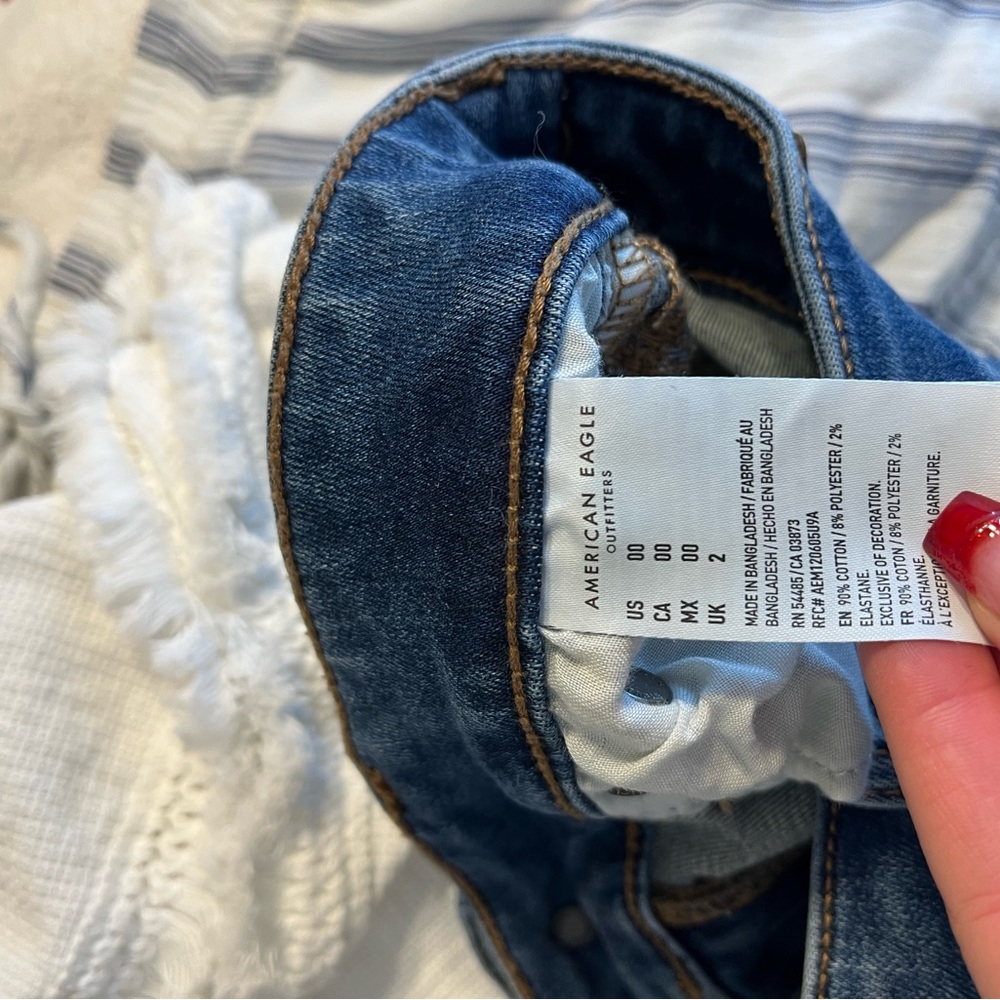American Eagle Denim Shorts - Picture 4 of 4